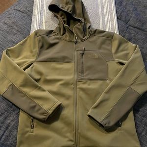 North Face Apex hooded jacket